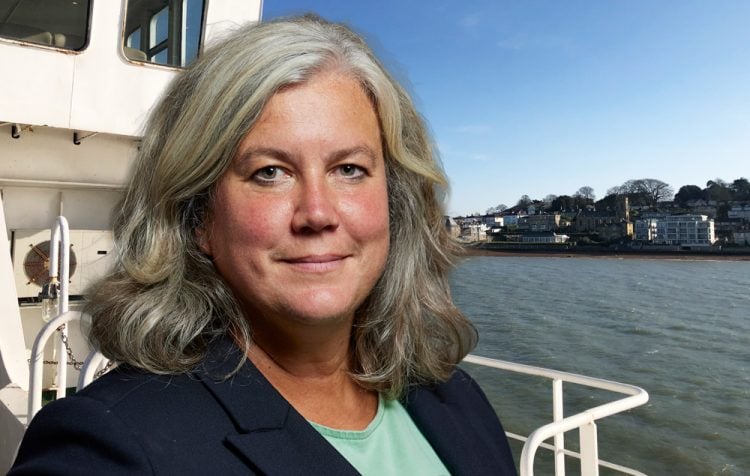 TRANSPORT SECRETARY COMMITS TO SOLUTION OVER ISLE OF WIGHT FERRIES ISSUE