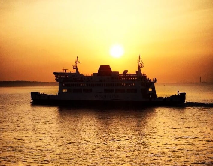 NEW SUNSET FLYER TICKET OFFERS DISCOUNTED WIGHTLINK FARES TO ISLANDERS