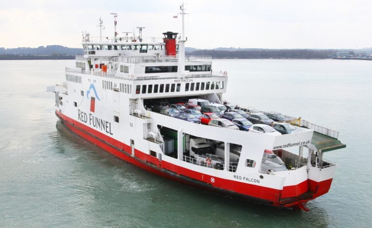 RED FUNNEL FERRY BREAK DOWN LEADS TO THURSDAY NIGHT CANCELLATIONS