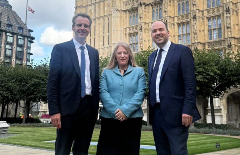 FERRIES MUST BE INCLUDED IN MAYORAL POWERS SAY EAST WIGHT MP AND POLICE COMMISSIONER