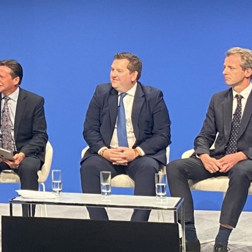 Wealthy tories discussing IOW ferry situation.